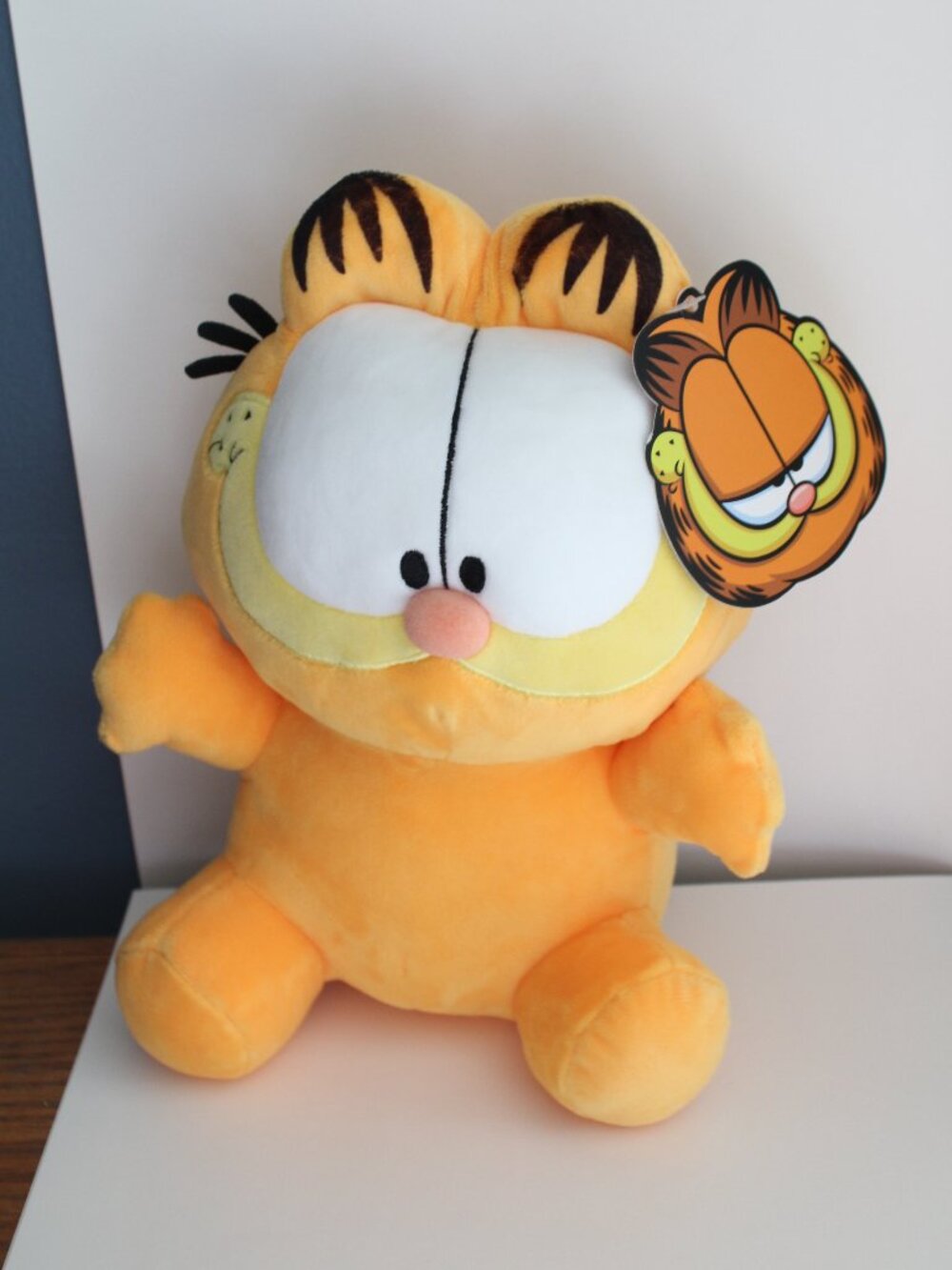 2024 Garfield Plush 9" Tall